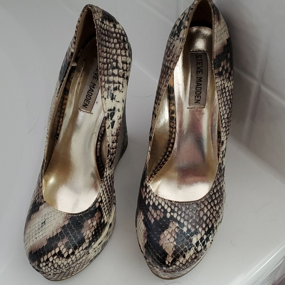 Snakeskin Wedges
